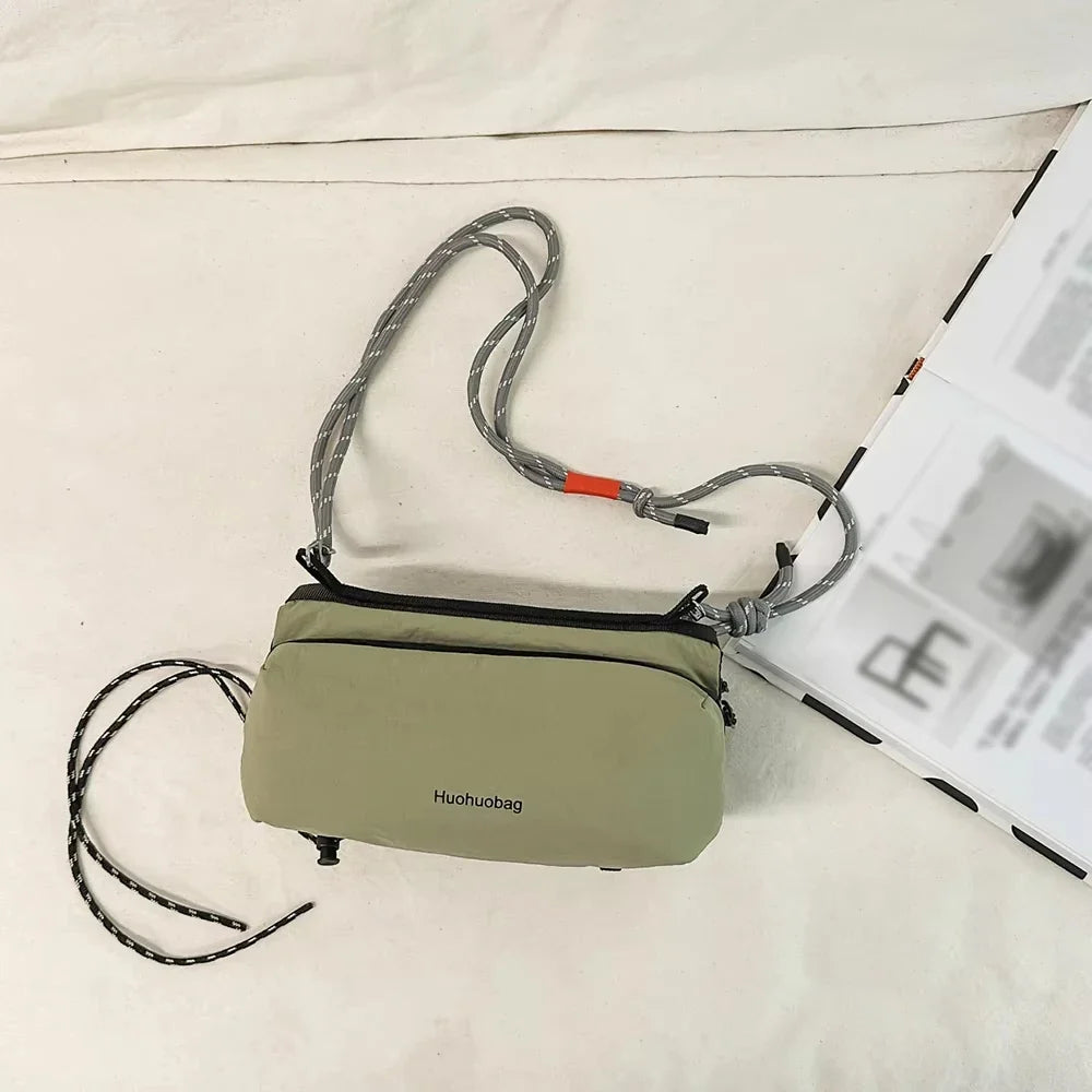 Water bottle bag, simple and lightweight crossbody bag, fashionable and casual sports shoulder bag, mobile phone bag