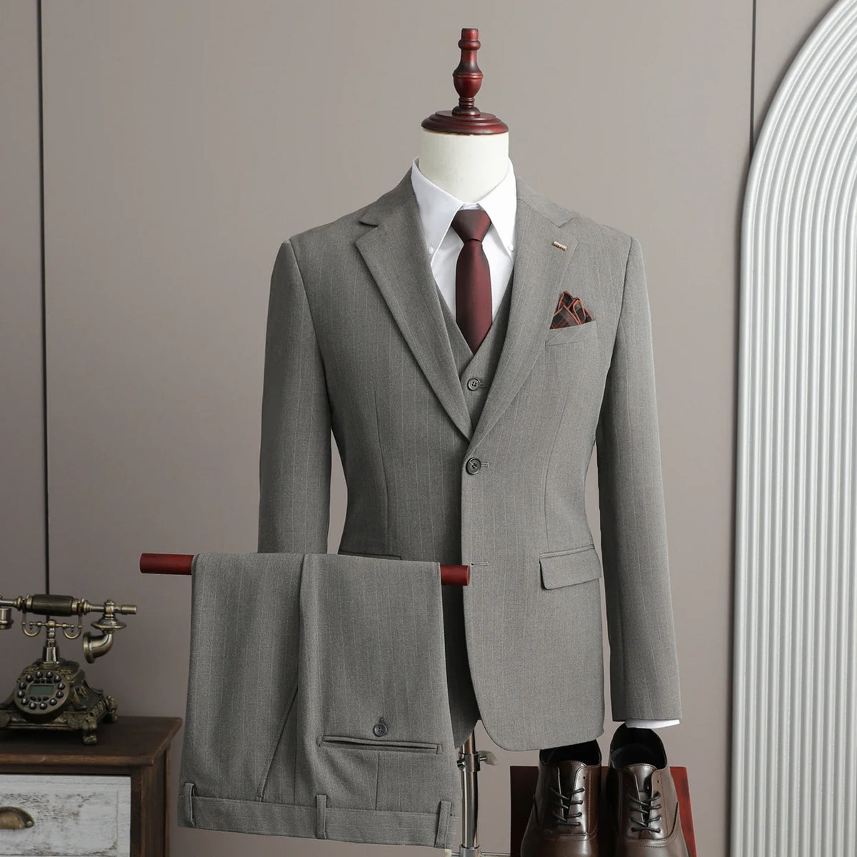 A Stylish and Cool Striped Casual Business Three-Piece Suit Set for