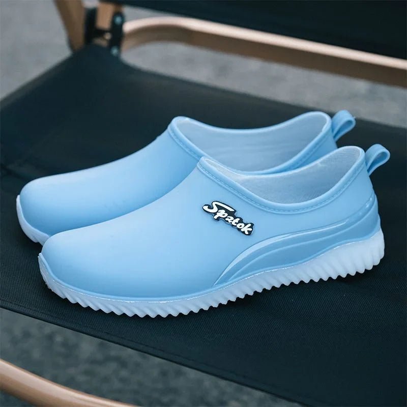 Ladies' fashionable new style waterproof shallow-toe anti-slip rain shoes, wear-resistant kitchen thick-soled short-tube work ru