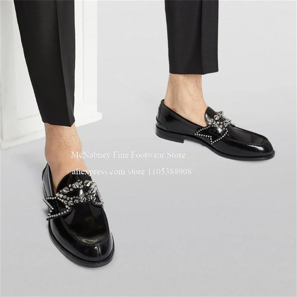 Glossy Silver Spiked Leather No Penny Loafers Men Round Toe Studded Bow Decor Slip on Dress Shoes Party Nightclub Street Shoes