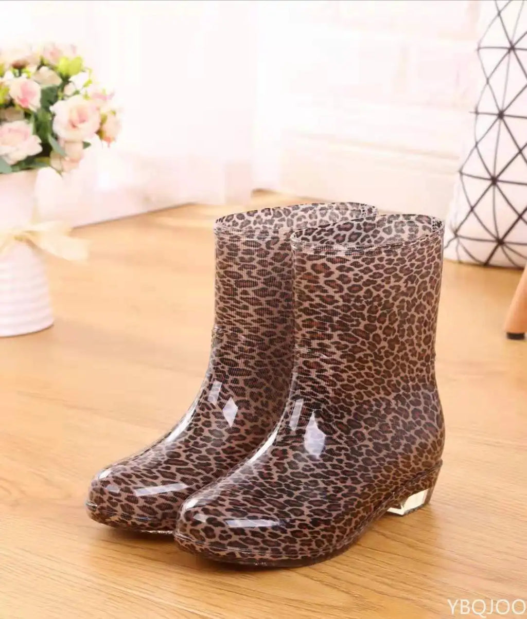 Print Rain Boots Women Waterproof Work Shoes for Girls Non Slip Anti Skip PVC Water Shoes Rainboots Mid-Calf Botas