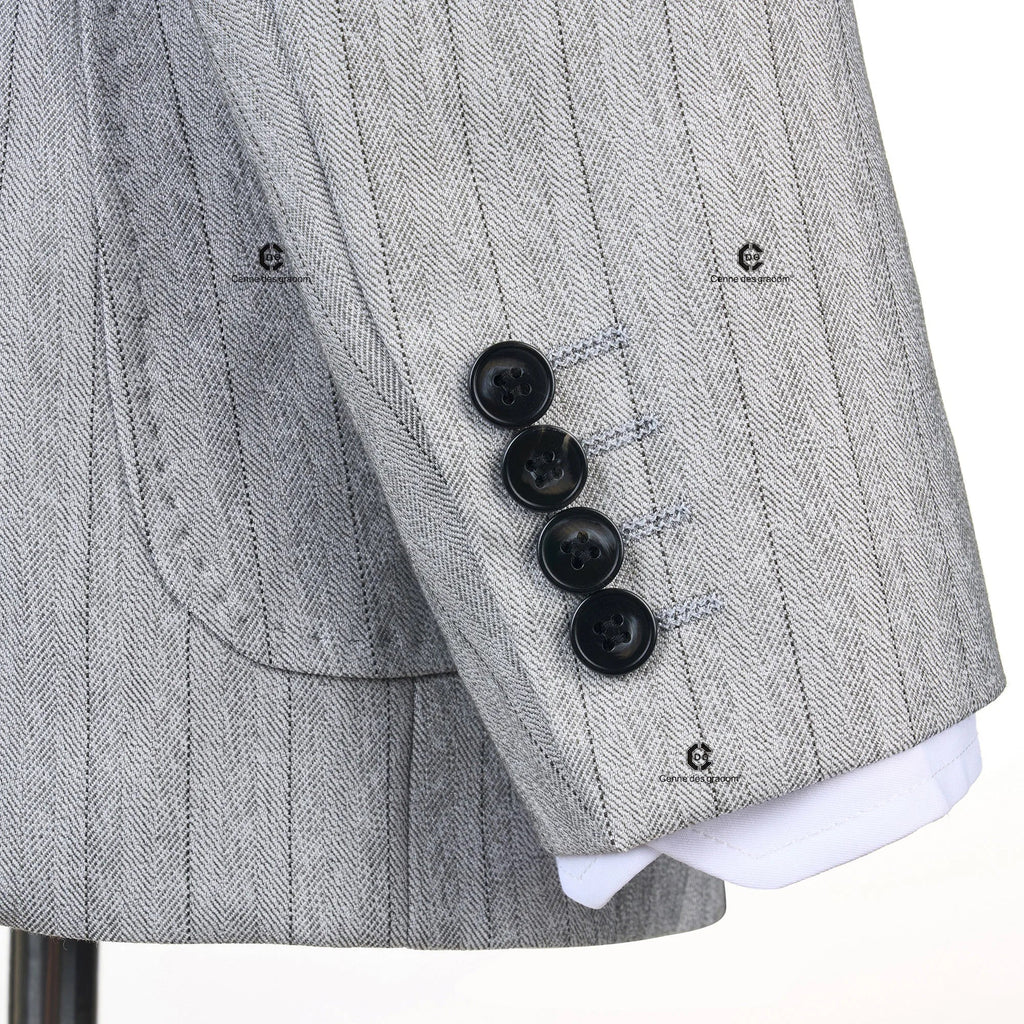 Cenne Des Graoom Light Grey Striped Double-Breasted Men Suits with