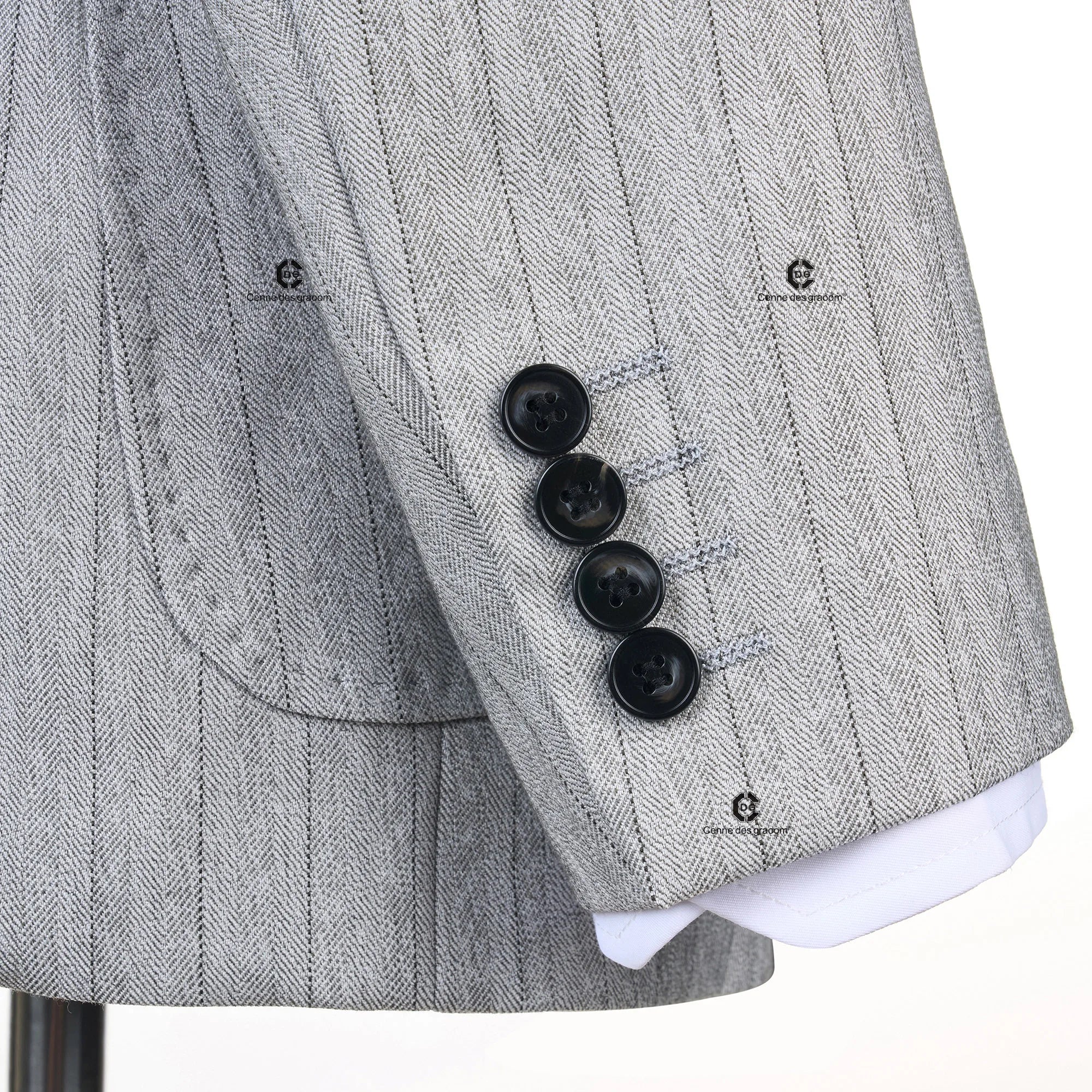 Cenne Des Graoom Light Grey Striped Double-Breasted Men Suits with