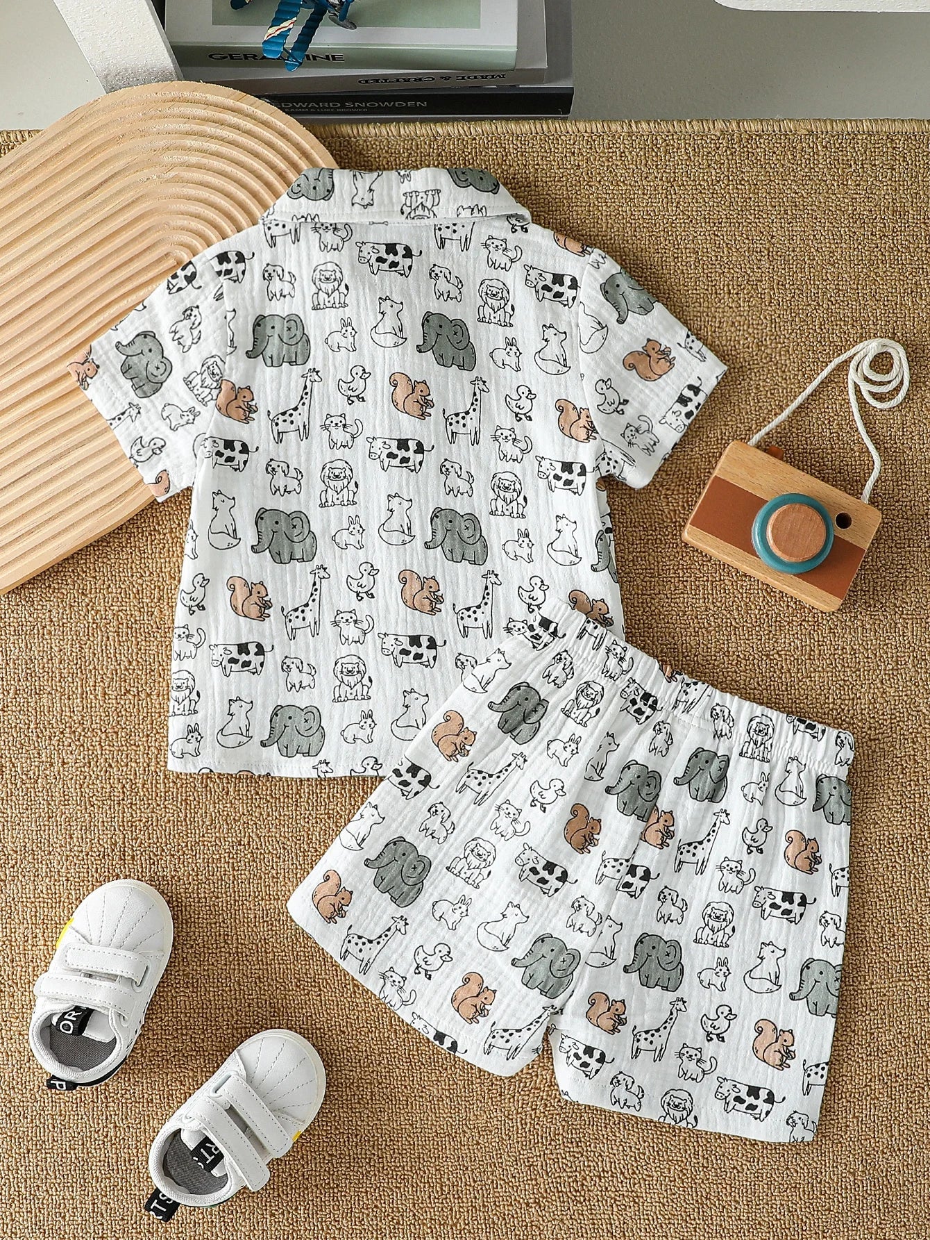 New Summer Dinosaur Cartoon Printed Short-Sleeved T-Shirt and Shorts