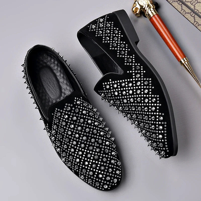 Fashion Designer New Gold Silver Punk Rock Rivet Leather Casual Shoes for Men Rhinestone Loafers Formal Wedding Dress Homecoming