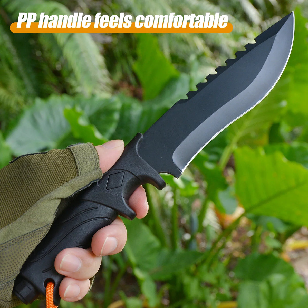 A Large Damascus Handmade Forged Knife - Fixed Blade, Wooden Handle