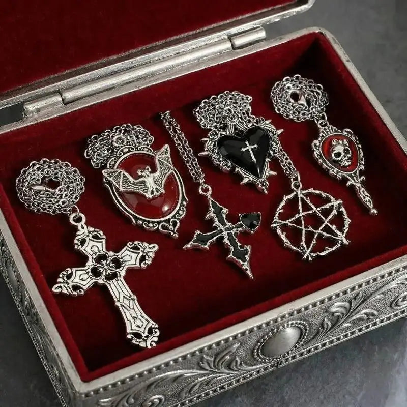 5pcs Gothic Necklace Set for Women Halloween Jewelry Heart Bat Spider