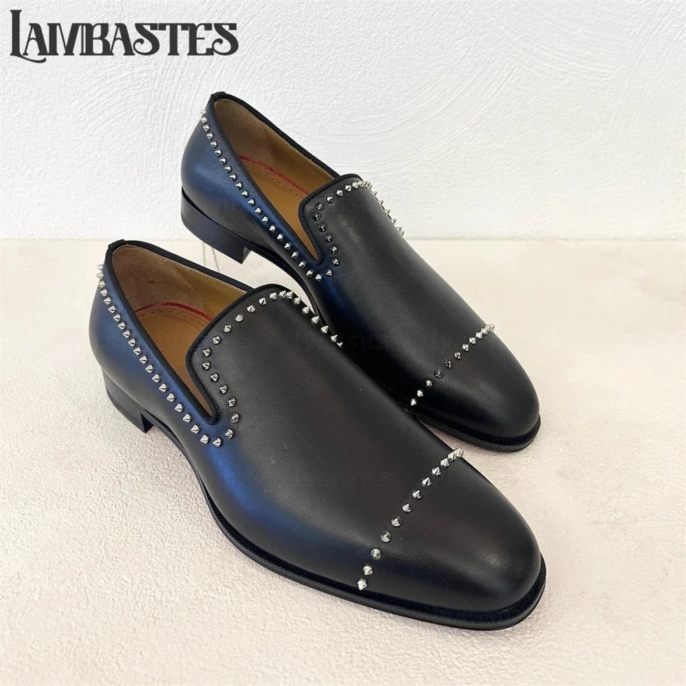 Trimmed Studded Leather Mens Loafers Metal Rivet Slip on Shoes Polished PU Leather Men's Formal Dress Shoes Customizable Colors