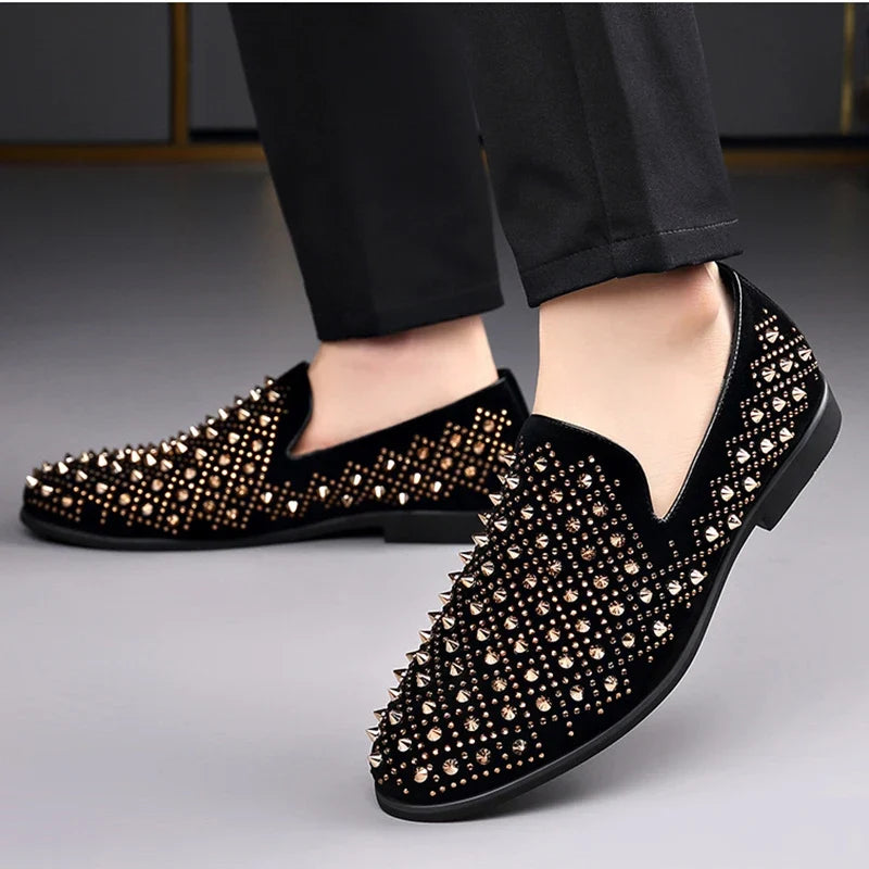 Fashion Designer New Gold Silver Punk Rock Rivet Leather Casual Shoes for Men Rhinestone Loafers Formal Wedding Dress Homecoming