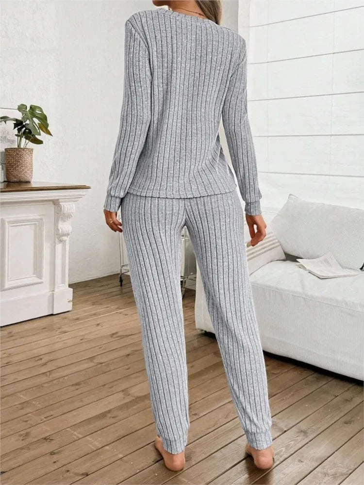 Casual V-Neck Knitted Pit Strip T-Shirt Long-Sleeved Womes Suit Autumn