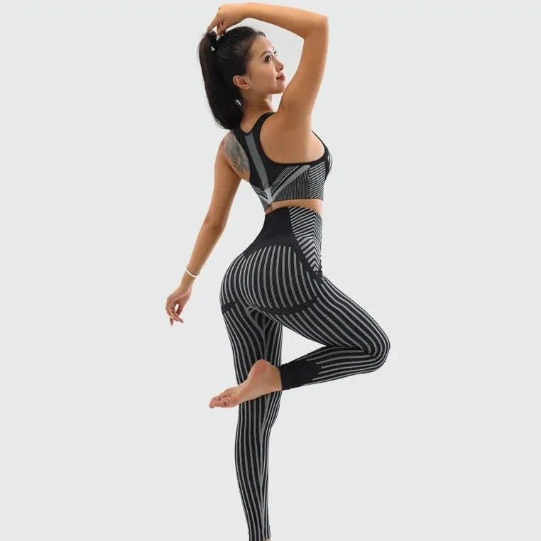 2-Piece Crop Top & High Waist Activewear