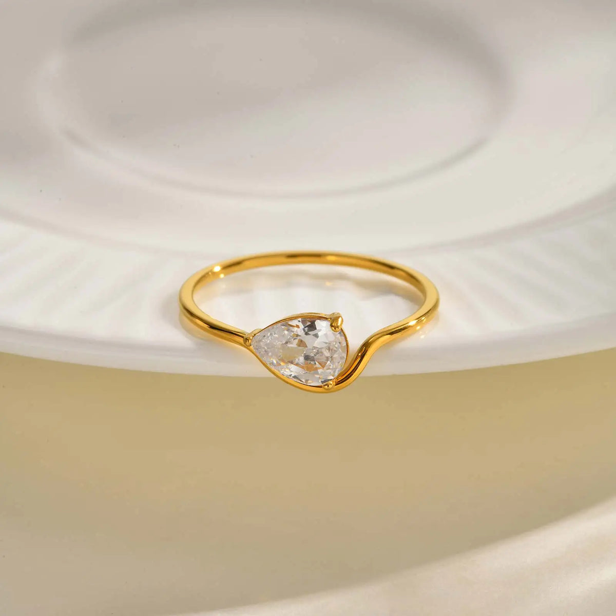 Minimalist Water Drop White Zircon Women Ring, Wave Drop Stainless Steel Ring, 18K Gold Plated Waterproof Luxury Jewelry