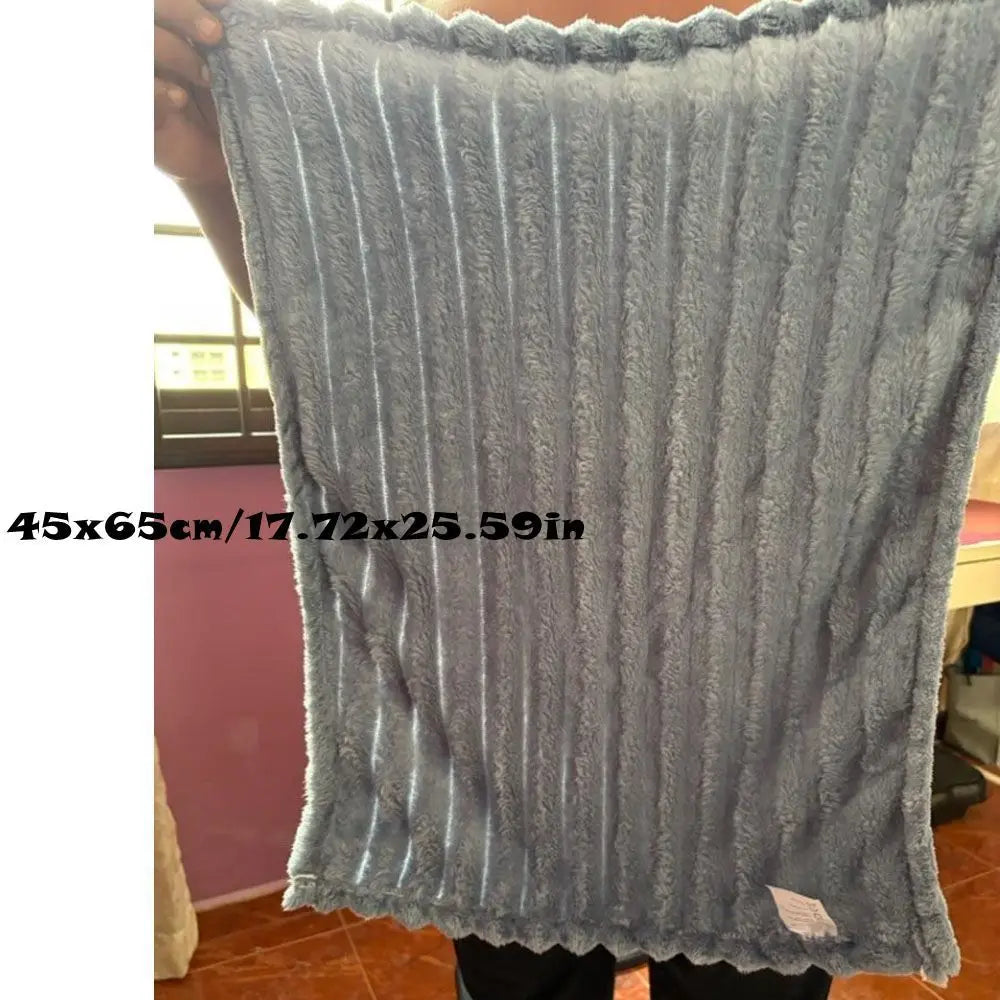 New Double Sided Warm Blanket Warm Skin-Friendly Throw Blanket Breathable Ultra Soft Bunny Blanket