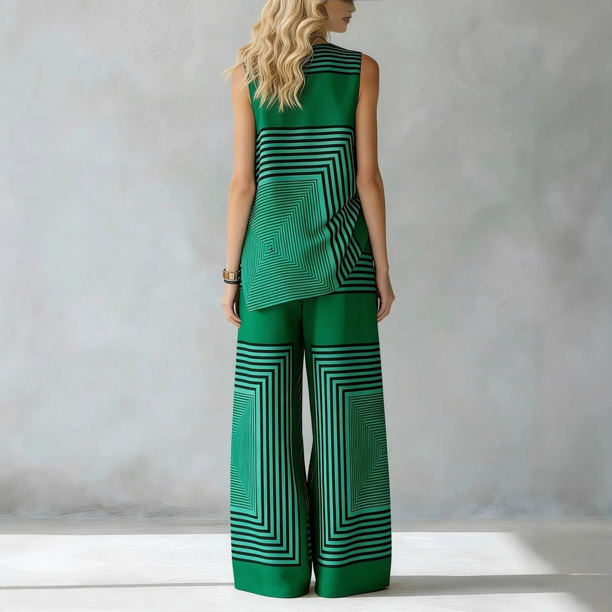 2026 New Women's Summer Fashion Casual Sets Loose Striped 2 Piece Set Sleeveless Vest Tops High Waisted Wide Leg Pants Suits For