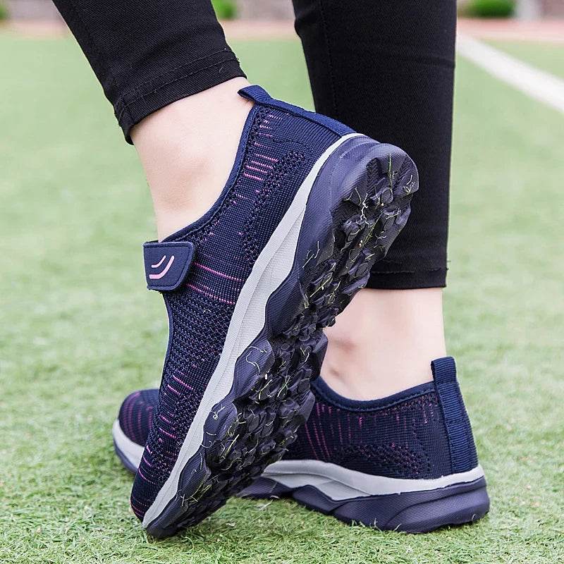 Summer Fashion Women Flat Platform Shoes Woman Breathable Mesh Casual