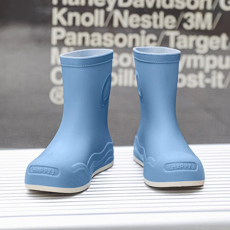 Lightweight rain boots for women, mid tube Japanese rain boots, anti slip, waterproof, wear-resistant thick soled rubber shoes,