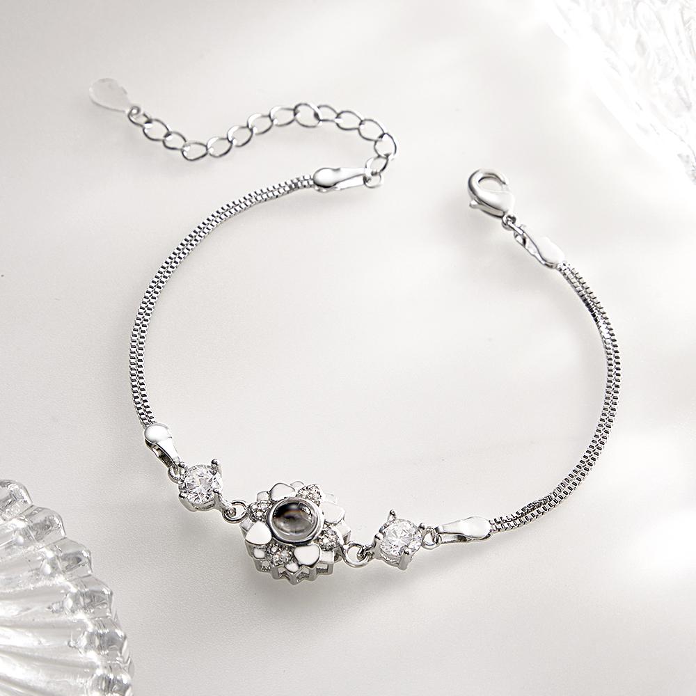 💍✨ Custom Photo Projection Bracelet – Carry Love on Your Wrist💍✨