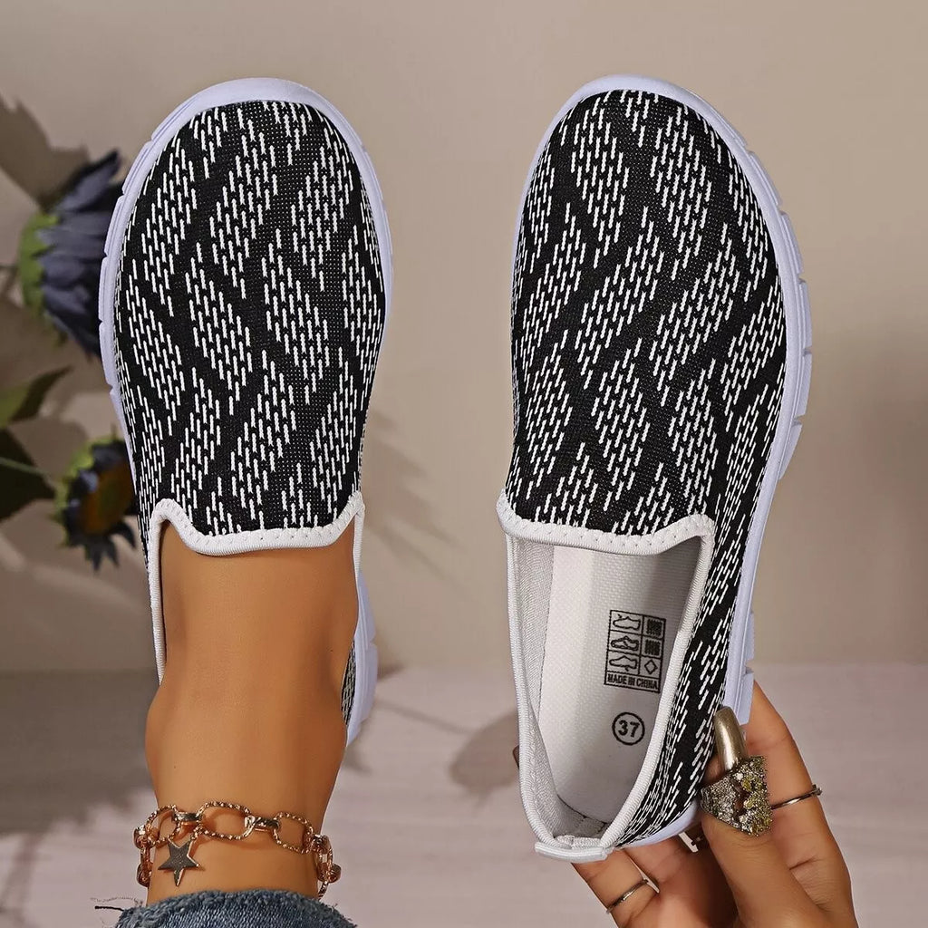 Breathable Mesh Round Toe Slip-Ons