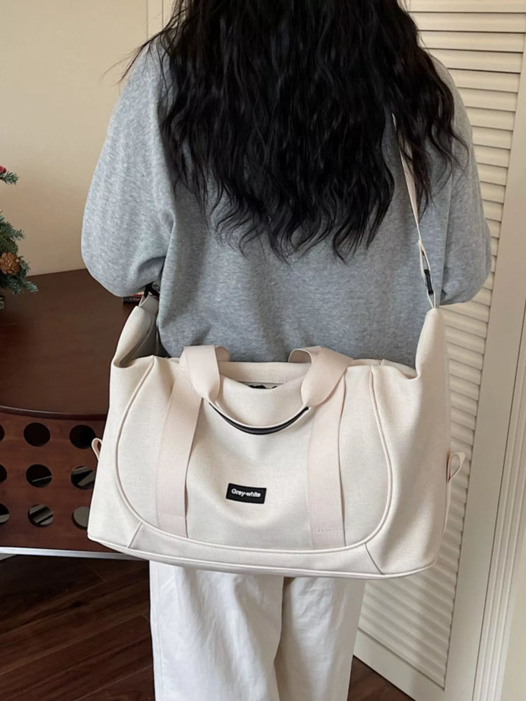 Adjustable Strap Nylon Travel Bag