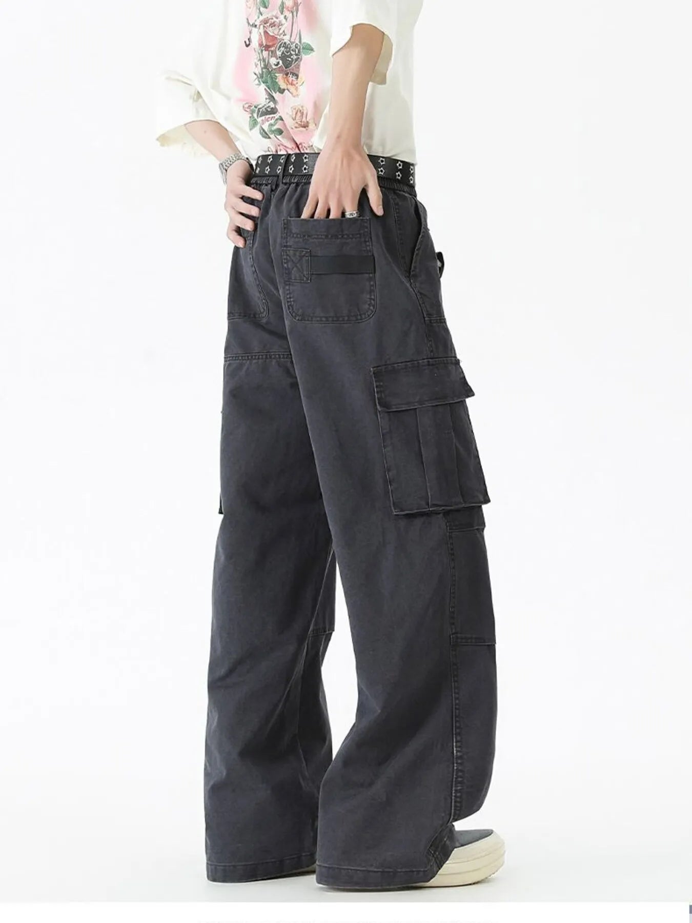 Men's Wide Leg Cargo Pants