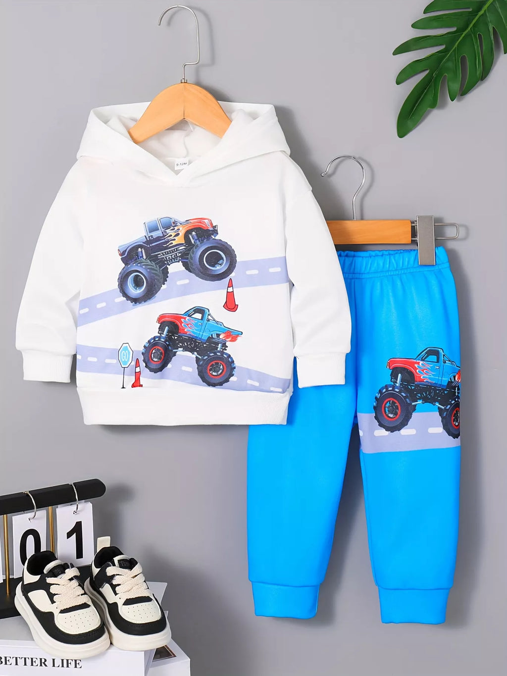 Children's Cartoon Truck Graphic Hoodie & Pants Set
