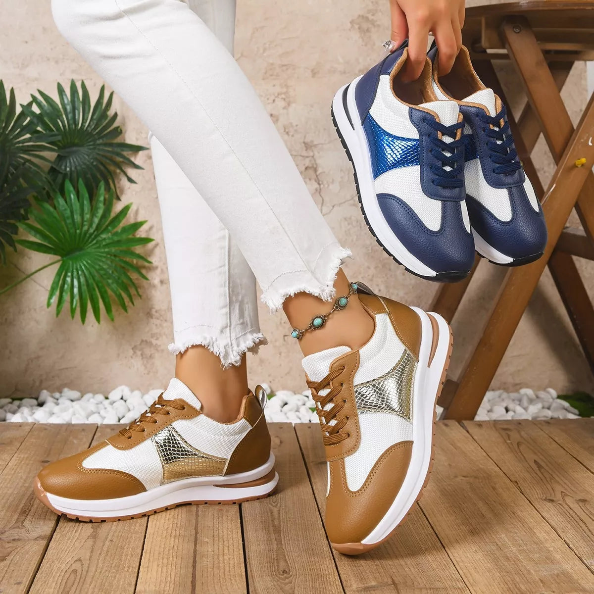 Round Toe Lace Up Sneakers