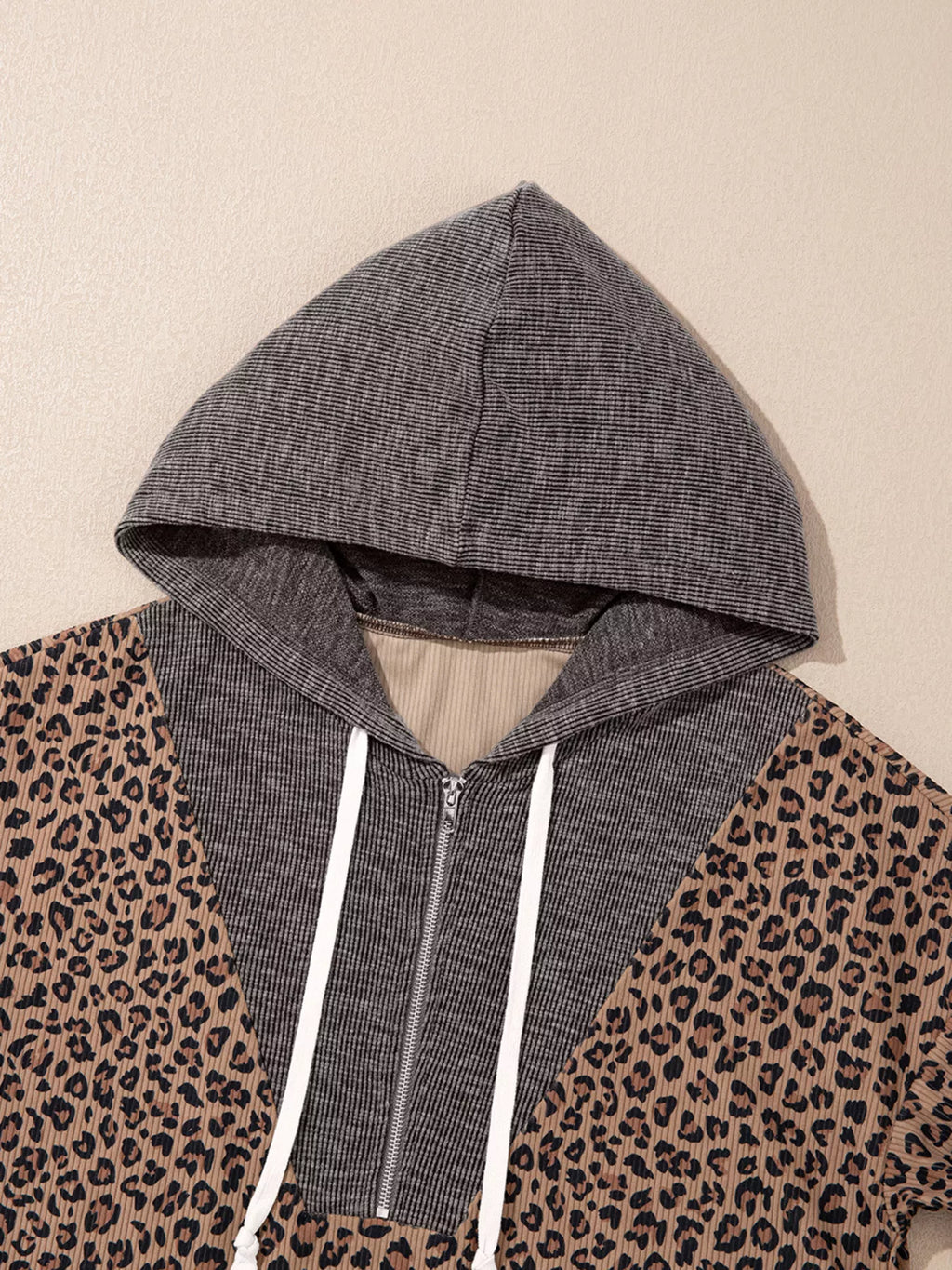 Ribbed Leopard Print Contrast Collar Zip Hoodie