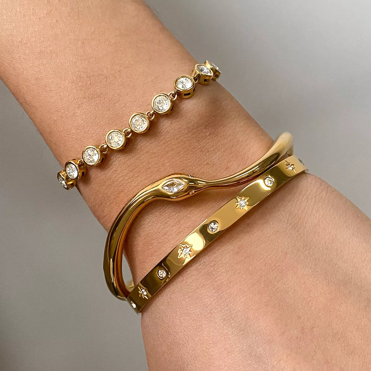 18K Gold-Plated Wave Bracelet