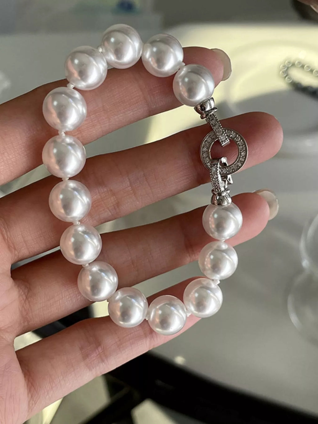 Pearl Beaded Bracelet with Clasp