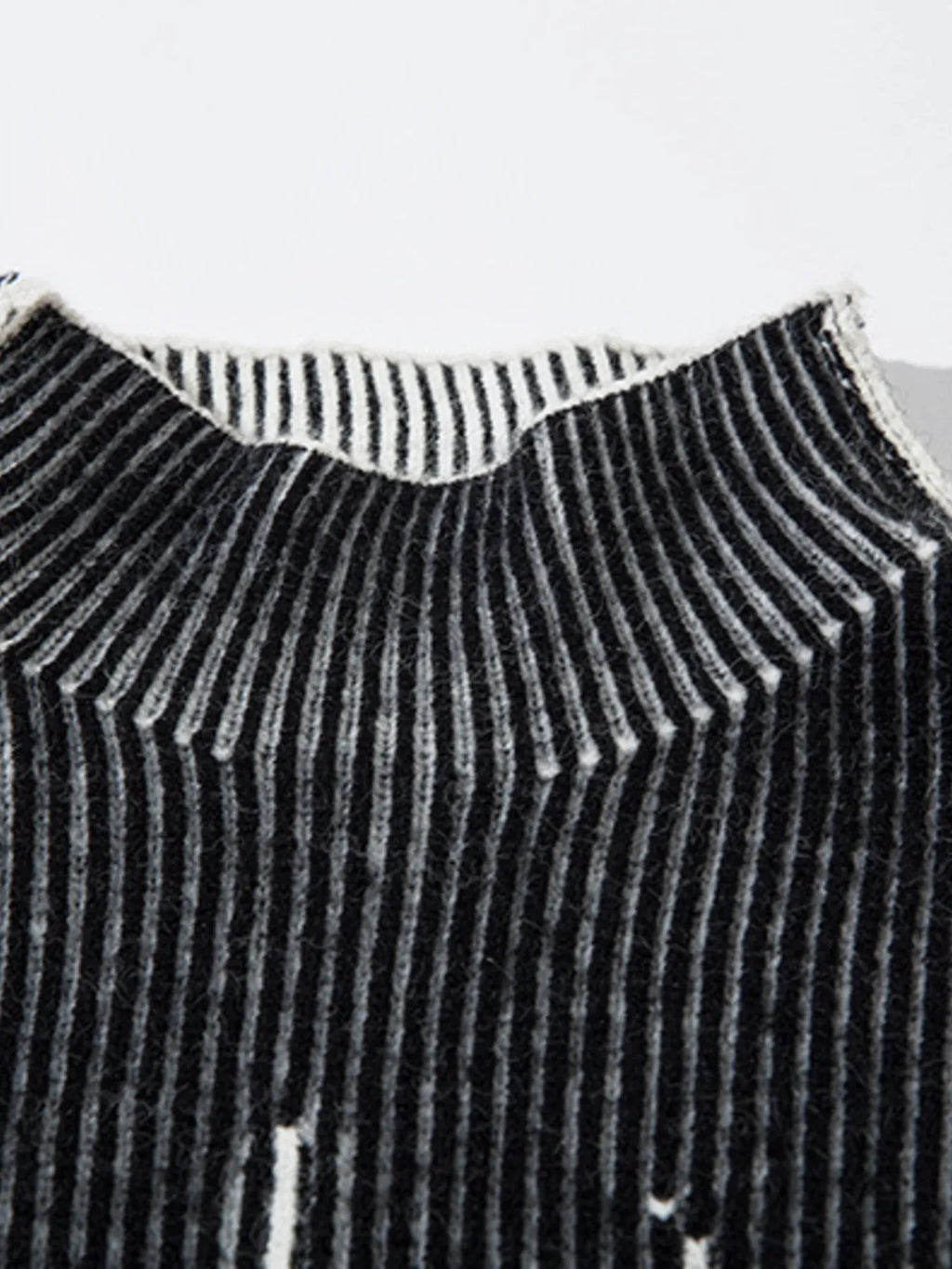 Men's Ribbed Turtleneck Long Sleeve Sweater