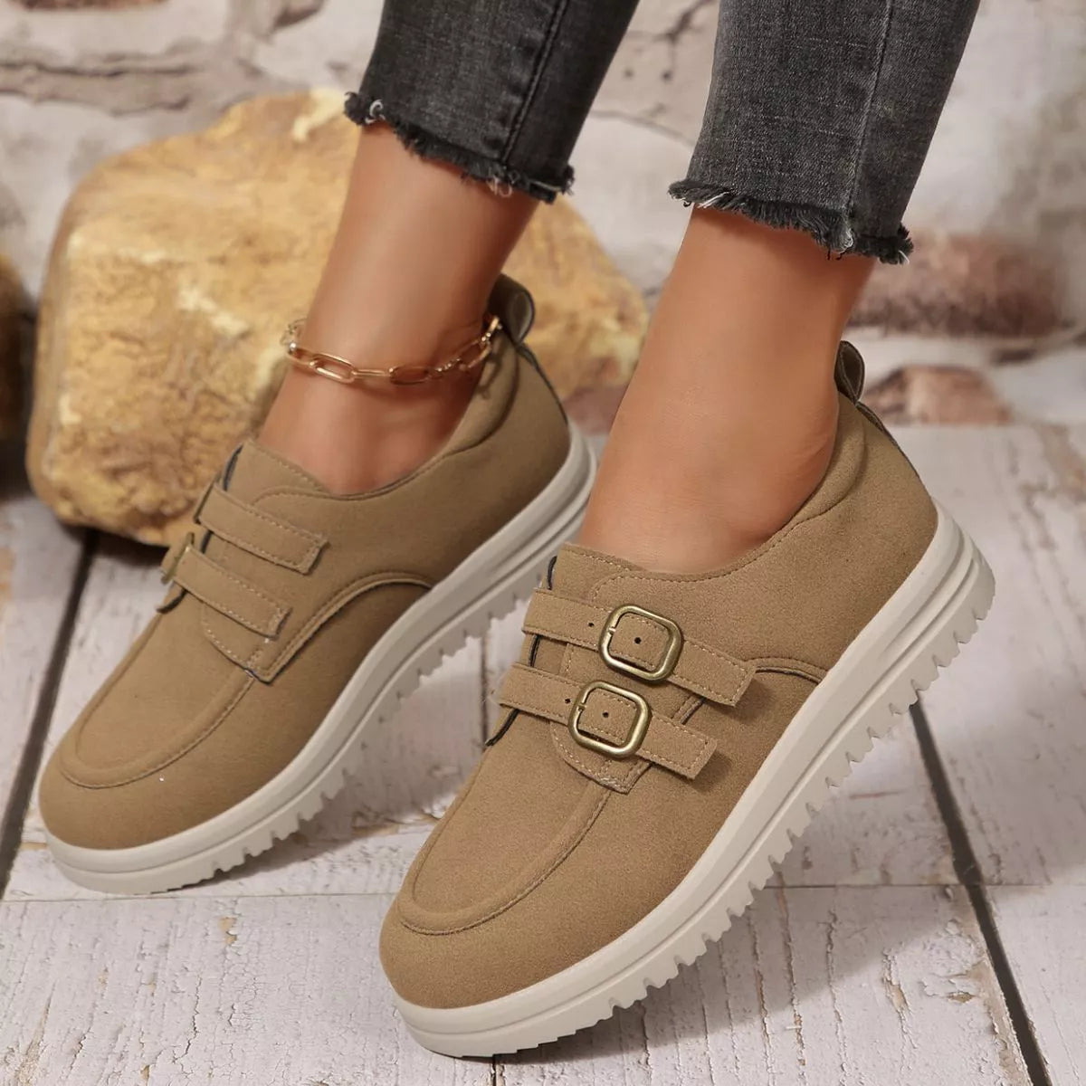 Buckle Accent Casual Loafers
