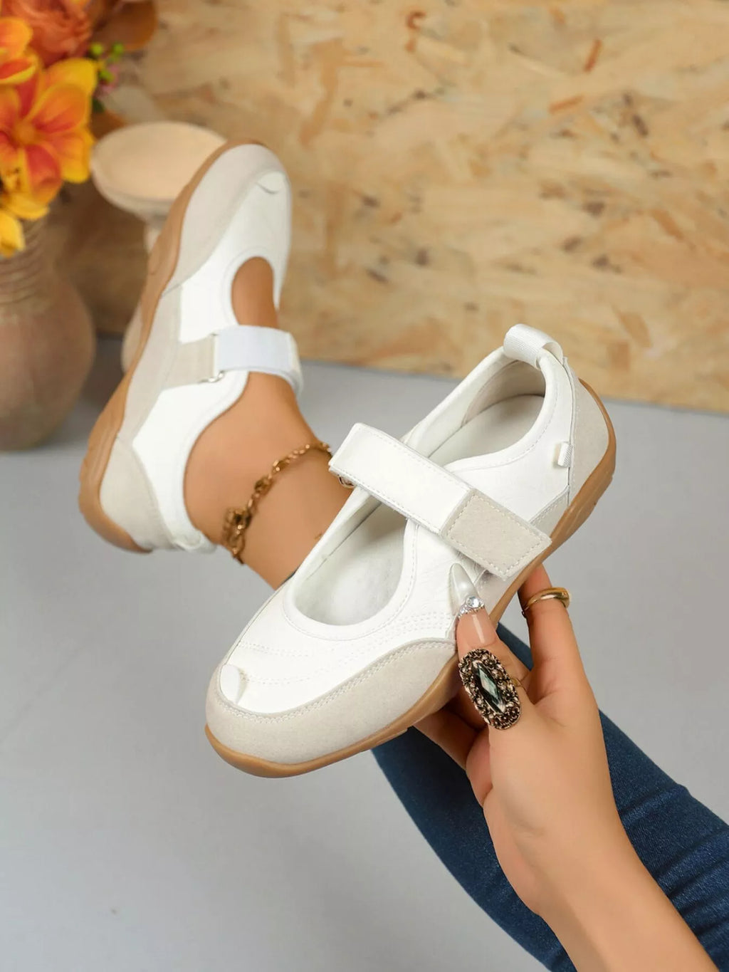 Round Toe Flats Velcro Strap Loafers