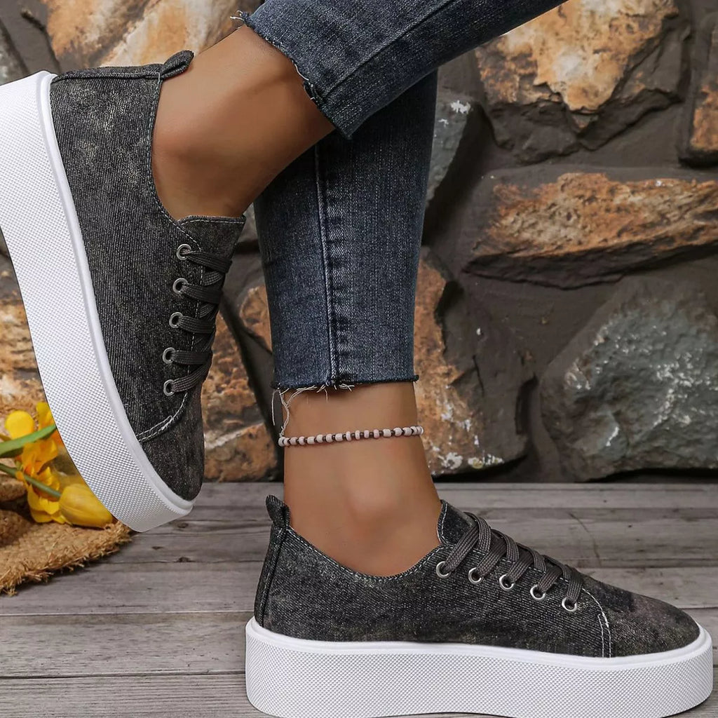 Round Toe Platform Sneakers