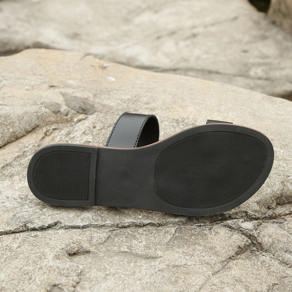 Toe Loop Flat Sandals