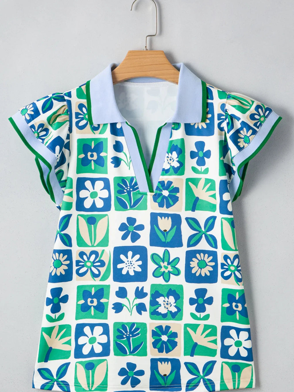 Floral Print Collared Blouse with Flutter Sleeves
