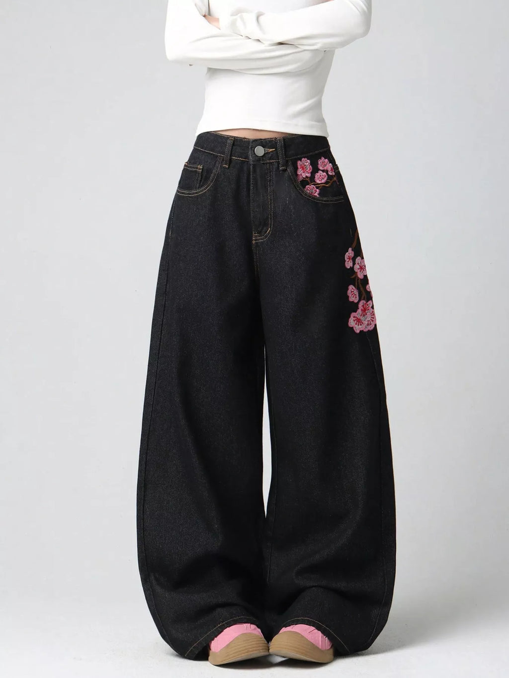 Embroidered Wide-Leg Jeans