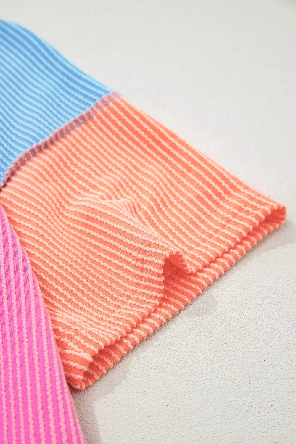 Color Block Twisted Ribbed Tee