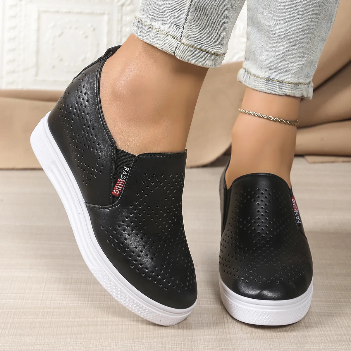 Round Toe Platform Loafers