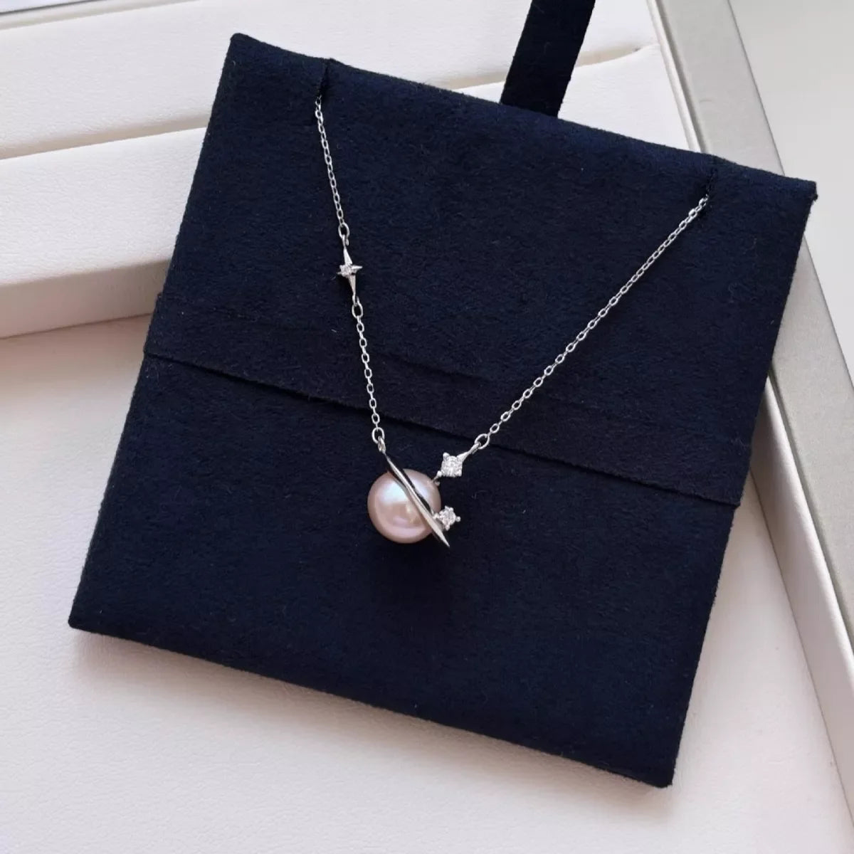 Planet Pearl Pendant Necklace