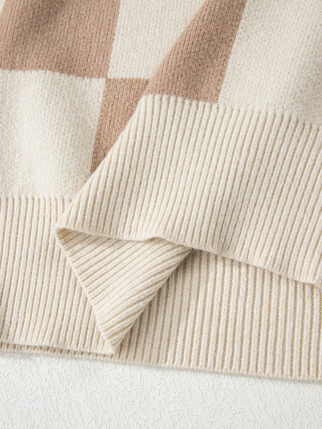 Checkered Pattern Ribbed Trim Knit Baggy Sweater