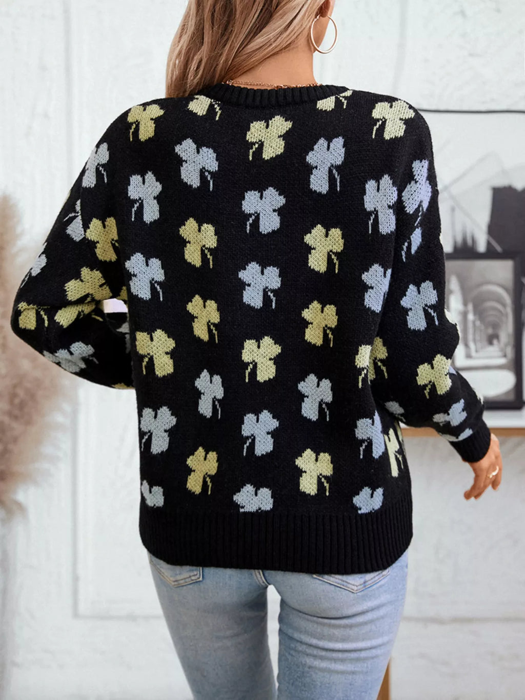 Clover Round Neck Long Sleeve Sweater