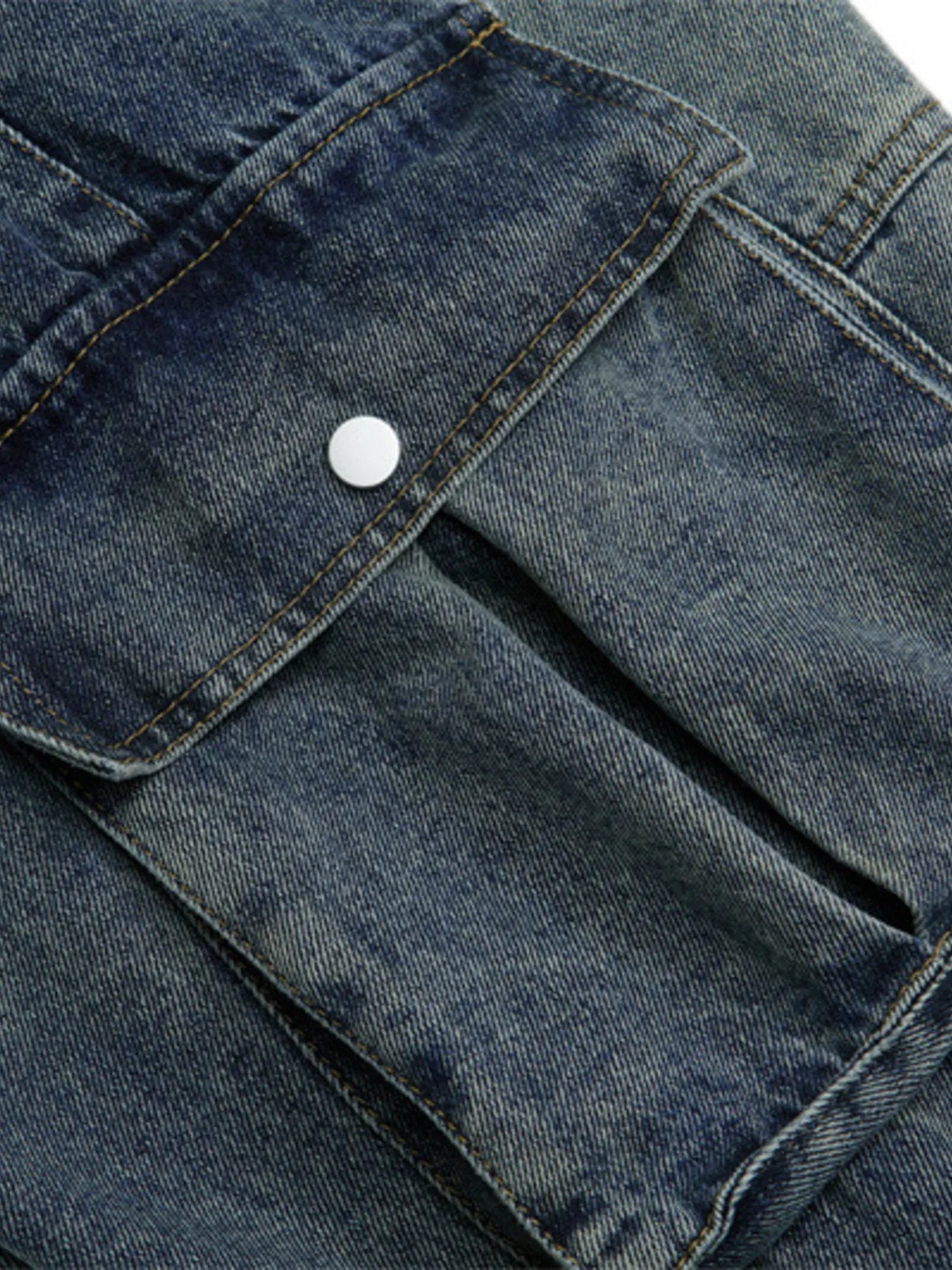 Men's Wide Leg Cargo Jeans
