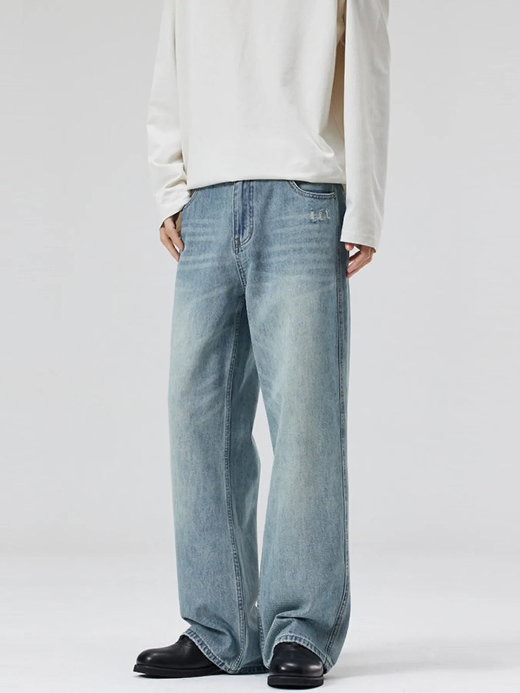 Men's Wide Leg Washed Jeans