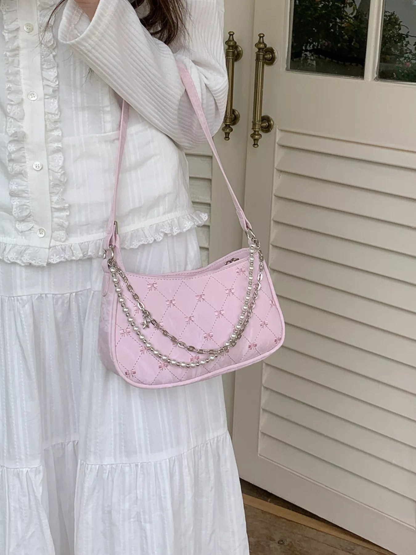 Pearl Chain Shoulder Bag