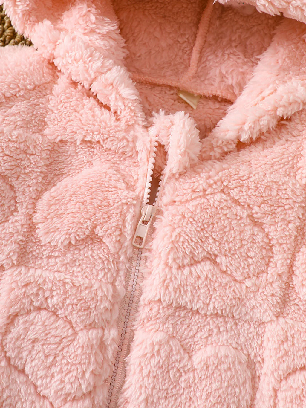 Children's Heart Pattern Fuzzy Hooded Outerwear