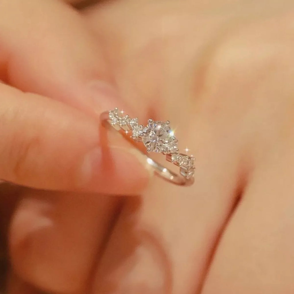 1 Carat Moissanite 925 Sterling Silver Ring
