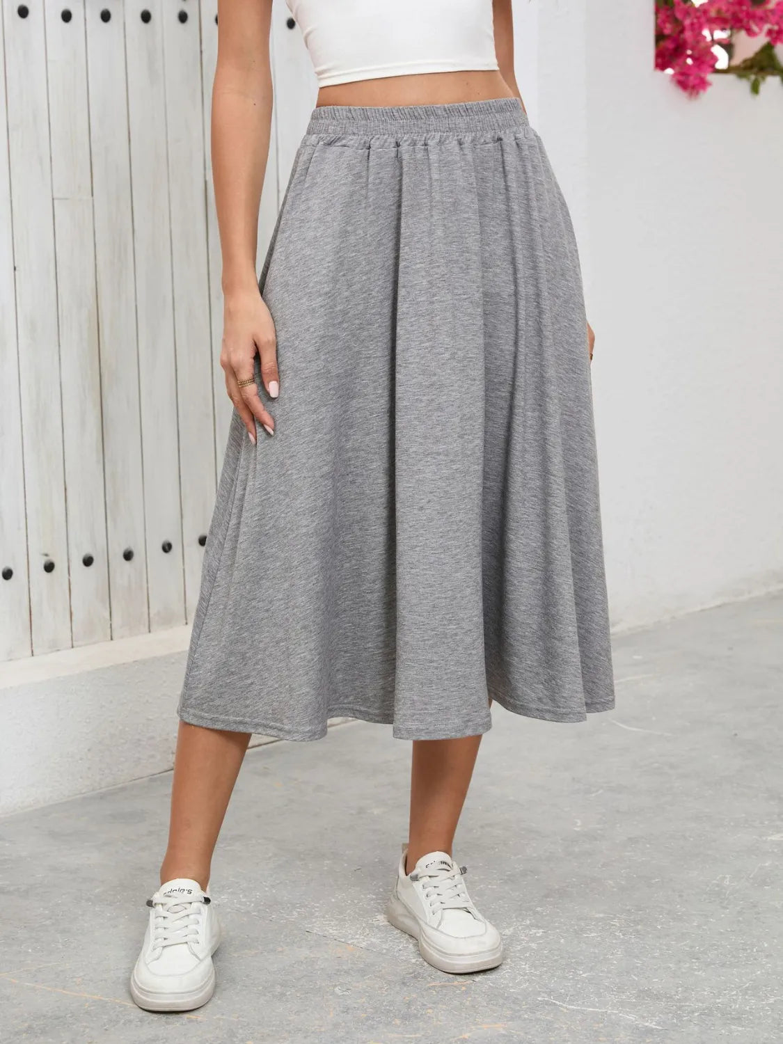 Elastic Waist Skirt With Pockets