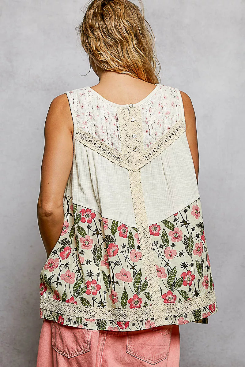 POL Lace Detail Floral V-Neck Tank