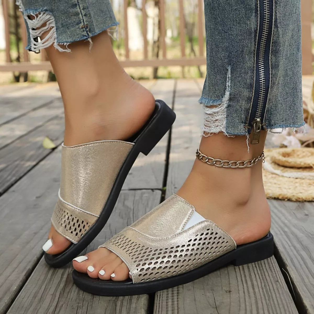 Open Toe Hollow-Out Sandals