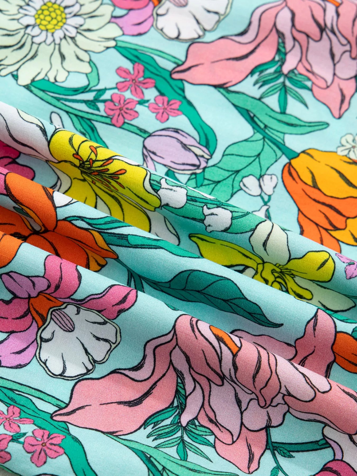 Floral Print Split Neck Button Front Flutter Sleeve Blouse